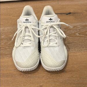 DIADEM COURT BURST White & Black Pickleball Sneakers, Size 7